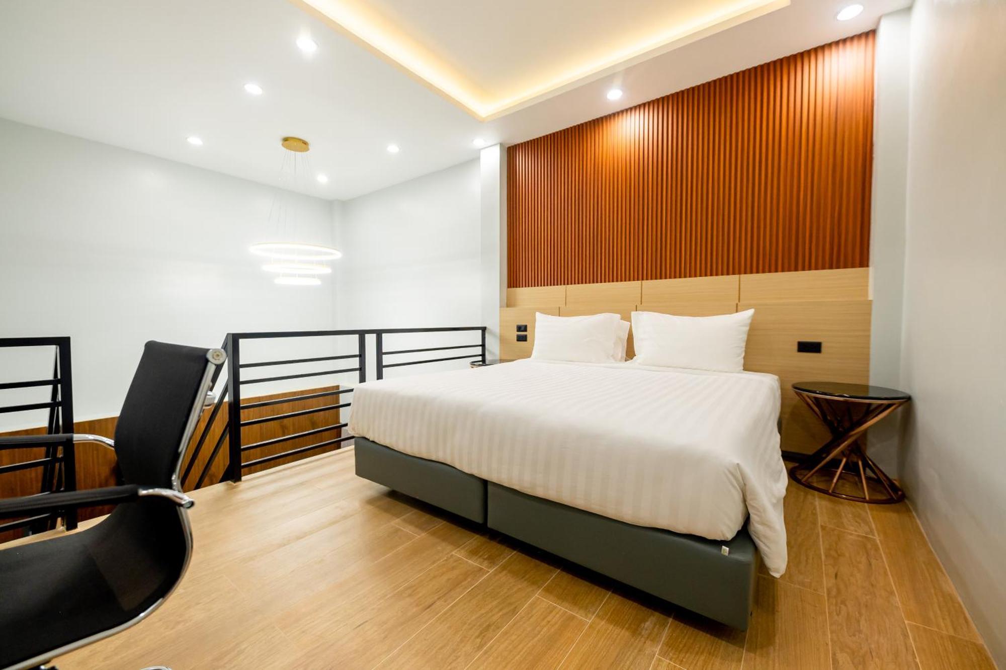 Tobedzz Hotel Ranong Buitenkant foto